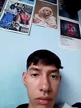 heyy noah11 online show from November 2025 10:47:02 PM