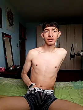 heyy noah11 online show from October 2025 04:19:01 PM