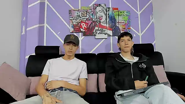 Snapshot of heyy_noah11 chatting on March 2026 01:39:01 PM heyy noah11 online show from March 2026 01:39:01 PM