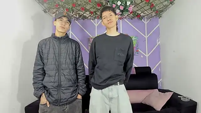 Snapshot of heyy_noah11 chatting on March 2026 01:25:02 PM heyy noah11 online show from March 2026 01:25:02 PM