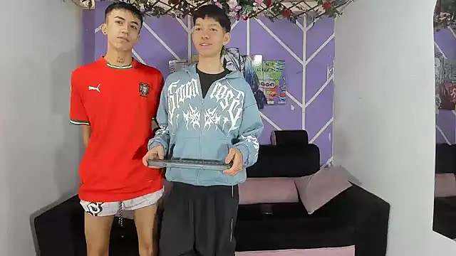 Snapshot of heyy_noah11 chatting on March 2026 02:39:01 PM heyy noah11 online show from March 2026 02:39:01 PM