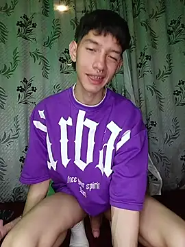 heyy noah11 online show from November 2025 01:39:02 AM