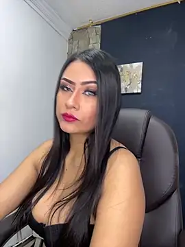 Snapshot of _Isabella_1 chatting on October 2025 02:35:01 AM Isabella 1 online show from October 2025 02:35:01 AM