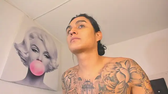 Snapshot of BiancaValentinna chatting on November 2025 08:45:01 PM BiancaValentinna online show from November 2025 08:45:01 PM