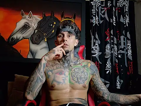 Molotov Explosive online show from October 2025 11:36:02 PM