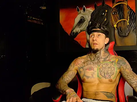 Molotov Explosive online show from November 2025 08:57:02 PM