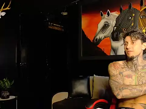 Molotov Explosive online show from November 2025 04:43:02 PM