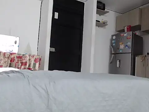 TinyStarz online show from December 2025 10:45:02 PM