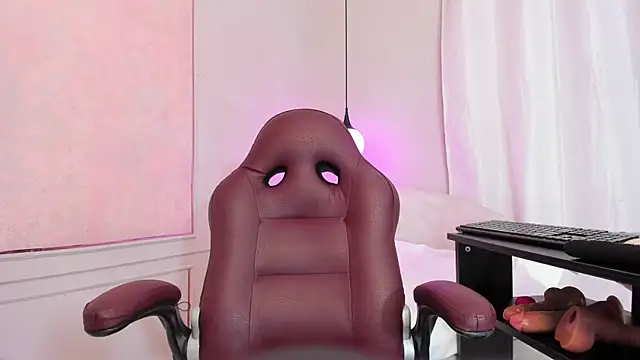 Belindamuller online show from October 2025 03:47:01 AM