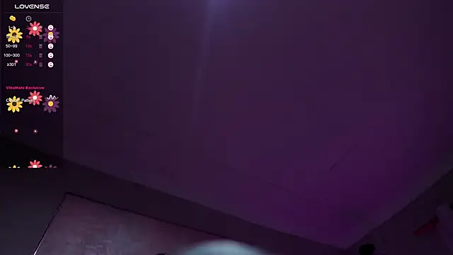 Belindamuller online show from November 2025 08:18:02 AM