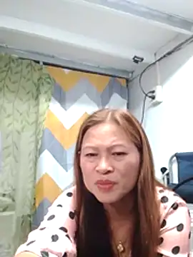 Snapshot of merr_ann123 chatting on December 2025 07:02:02 AM merr ann123 online show from December 2025 07:02:02 AM