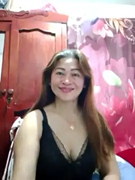 Snapshot of merr_ann123 chatting on February 2026 05:02:02 PM merr ann123 online show from February 2026 05:02:02 PM