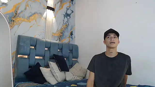 Snapshot of EMPIRE_BOYS1 chatting on February 2026 07:38:02 PM EMPIRE BOYS1 online show from February 2026 07:38:02 PM