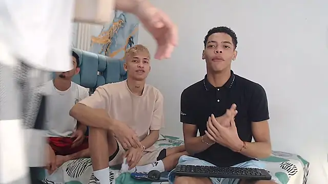 EMPIRE BOYS1 online show from March 2026 07:14:01 PM