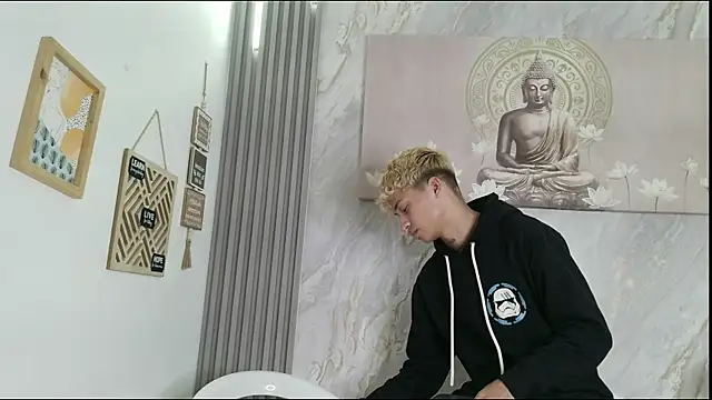 EMPIRE BOYS1 online show from April 2026 07:24:01 AM