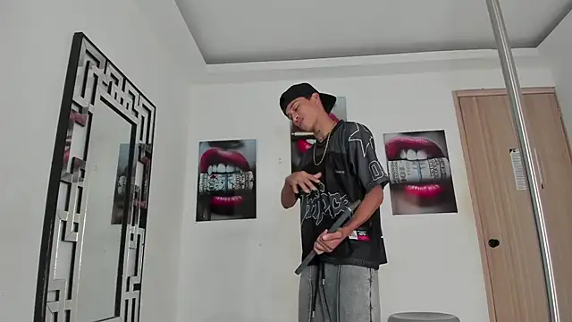 EMPIRE BOYS1 online show from December 2025 07:24:01 PM