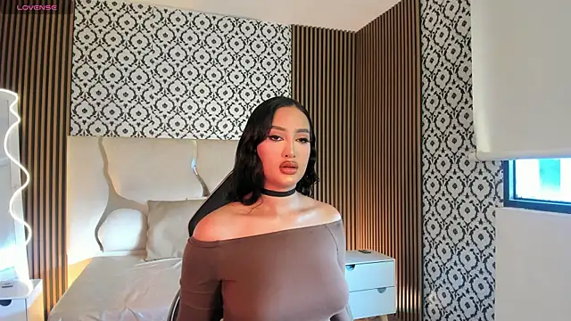 Snapshot of BEELLA_TAY1 chatting on April 2026 11:39:01 AM BEELLA TAY1 online show from April 2026 11:39:01 AM