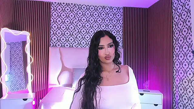 Snapshot of BEELLA_TAY1 chatting on June 2026 11:54:01 AM BEELLA TAY1 online show from June 2026 11:54:01 AM