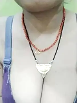 kiara-simmi online show from November 2025 04:23:02 PM