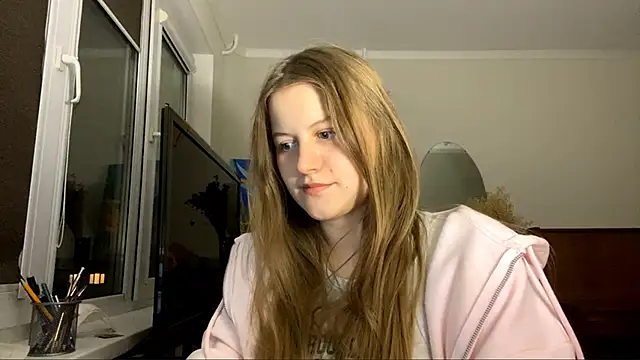 Snapshot of SeritaPickett chatting on October 2025 05:21:01 PM SeritaPickett online show from October 2025 05:21:01 PM