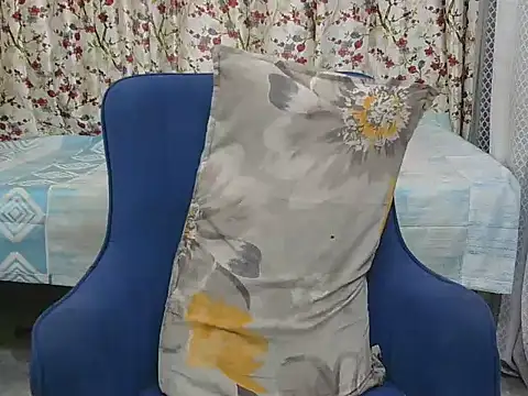 Snapshot of hii_tanisha chatting on December 2025 08:15:02 AM hii tanisha online show from December 2025 08:15:02 AM