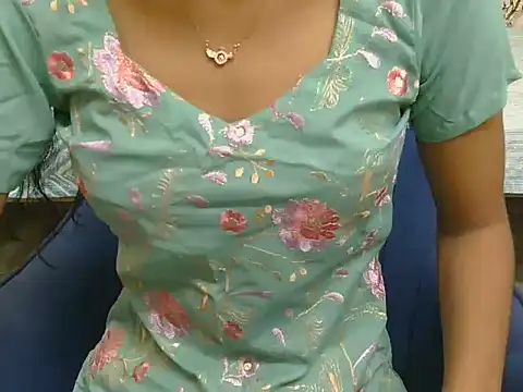 hii tanisha online show from October 2025 05:18:02 AM
