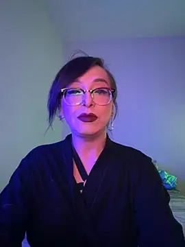 MiniMonroe online show from October 2025 01:08:01 PM