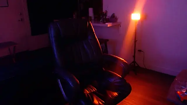 MiniMonroe online show from October 2025 08:16:01 AM