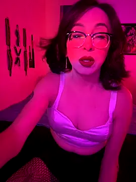 MiniMonroe online show from December 2025 12:04:02 PM