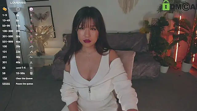 Snapshot of Erika_Kim chatting on July 2026 07:38:01 AM Erika Kim online show from July 2026 07:38:01 AM