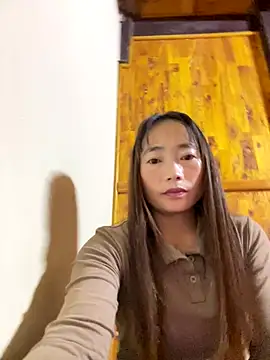 Snapshot of Maymay__ chatting on November 2025 02:40:02 AM Maymay online show from November 2025 02:40:02 AM