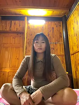 Snapshot of Maymay__ chatting on October 2025 03:07:02 AM Maymay online show from October 2025 03:07:02 AM