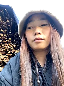 Snapshot of Maymay__ chatting on November 2025 08:48:02 AM Maymay online show from November 2025 08:48:02 AM