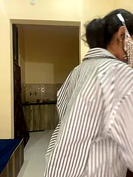 deepikaa aroraa online show from November 2025 10:52:02 AM