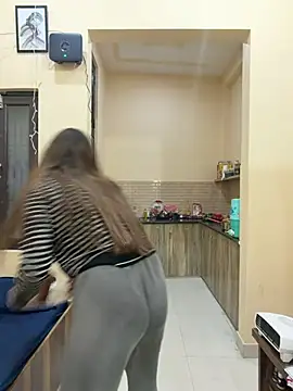 deepikaa aroraa online show from February 2026 03:45:02 PM