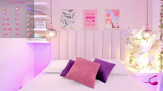 Snapshot of Isabella__gonzalez_ chatting on November 2025 03:32:02 AM Isabella gonzalez online show from November 2025 03:32:02 AM