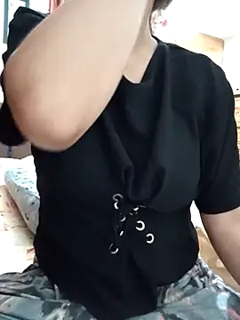 Tanha18 online show from March 2026 03:43:01 PM