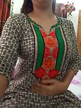 Tanha18 online show from May 2026 05:07:02 AM