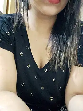 Tanha18 online show from December 2025 12:52:02 PM