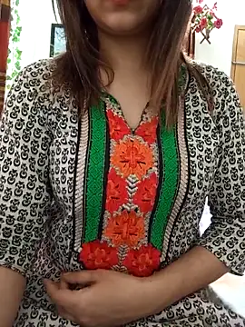 Tanha18 online show from May 2026 01:56:01 AM