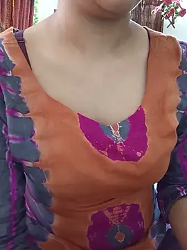 Tanha18 online show from May 2026 05:28:02 AM