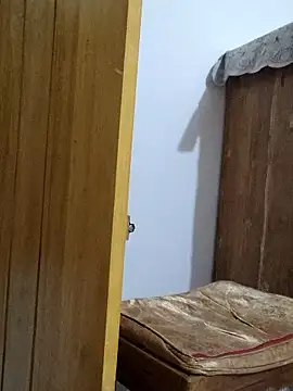 Tanha18 online show from December 2025 06:31:01 PM