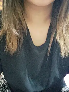 Tanha18 online show from February 2026 12:32:01 AM