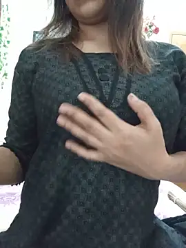 Tanha18 online show from May 2026 01:17:02 PM