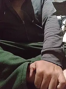 axel-spr online show from November 2025 04:16:01 AM