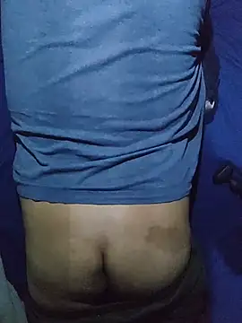 axel-spr online show from October 2025 05:17:02 AM