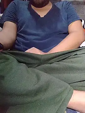 axel-spr online show from October 2025 03:49:02 AM