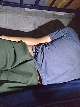 axel-spr online show from November 2025 05:36:01 AM