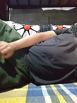 axel-spr online show from November 2025 04:38:02 AM