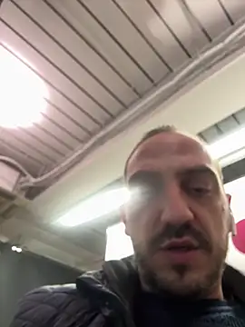 AlexGogo23 online show from March 2026 06:02:01 PM